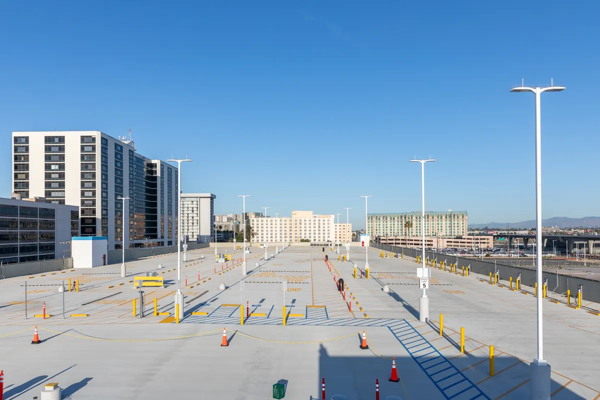 Architectural photograph from the amazon architectural los angeles project